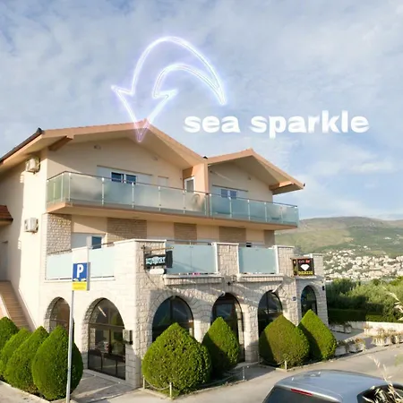 Sea Sparkle Luxury Apartment Split Exterior photo